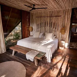 Kapok Bacalar - Plant Based Hotel Buenavista (Quintana Roo)